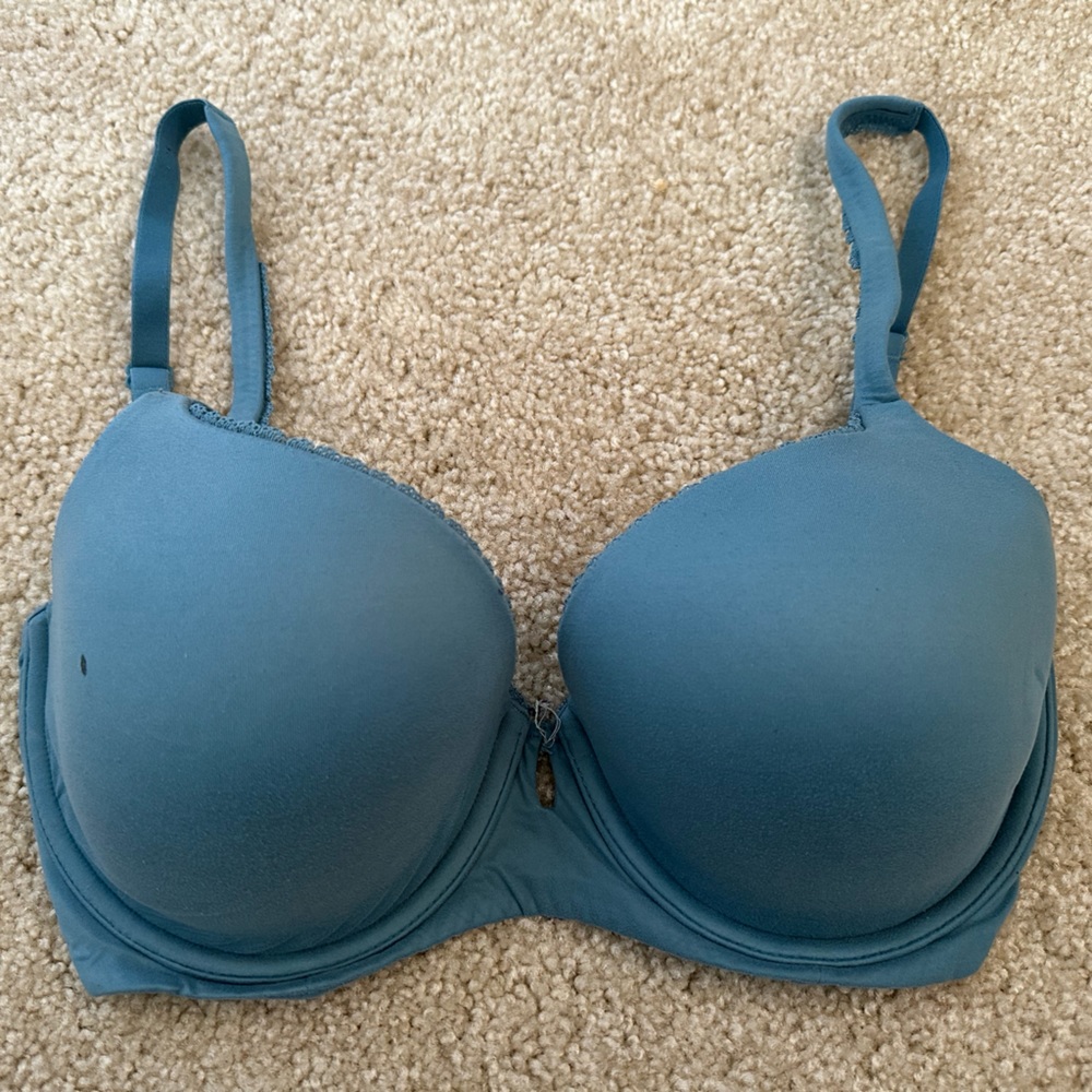 Body by Victoria Secret bra